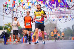 BIB: 2222, 21586
                            <button type="button" onclick="openModal(9971118)" class="btn btn-primary btn-sm float-right btn-popup" data-toggle="modal" data-target=".modal-high-quality">
                        <i class="fas fa-shopping-cart"></i> Add to Cart
                    </button>
                                            <button type="button" onclick="isThisMe(9971118, true)" class="btn btn-success btn-sm float-right btn-popup btn-isme hidden" data-toggle="tooltip" data-placement="bottom" title="นี่คือรูปของคุณใช่ไหม คลิกที่นี่เพื่อเอาเข้าอัลบั้ม">
                        <i class="fas fa-plus"></i> Add to album
                    </button>
                    <button type="button" onclick="isThisMe(9971118, false)" class="btn btn-warning btn-sm float-right btn-popup btn-isnotme hidden">
                        <i class="fas fa-ban"></i> Remove from album
                    </button>